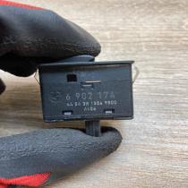 6902174 Used  Electric window control switch BMW 3 E46