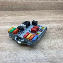 50513643 57657  Fuse module Alfa Romeo 159