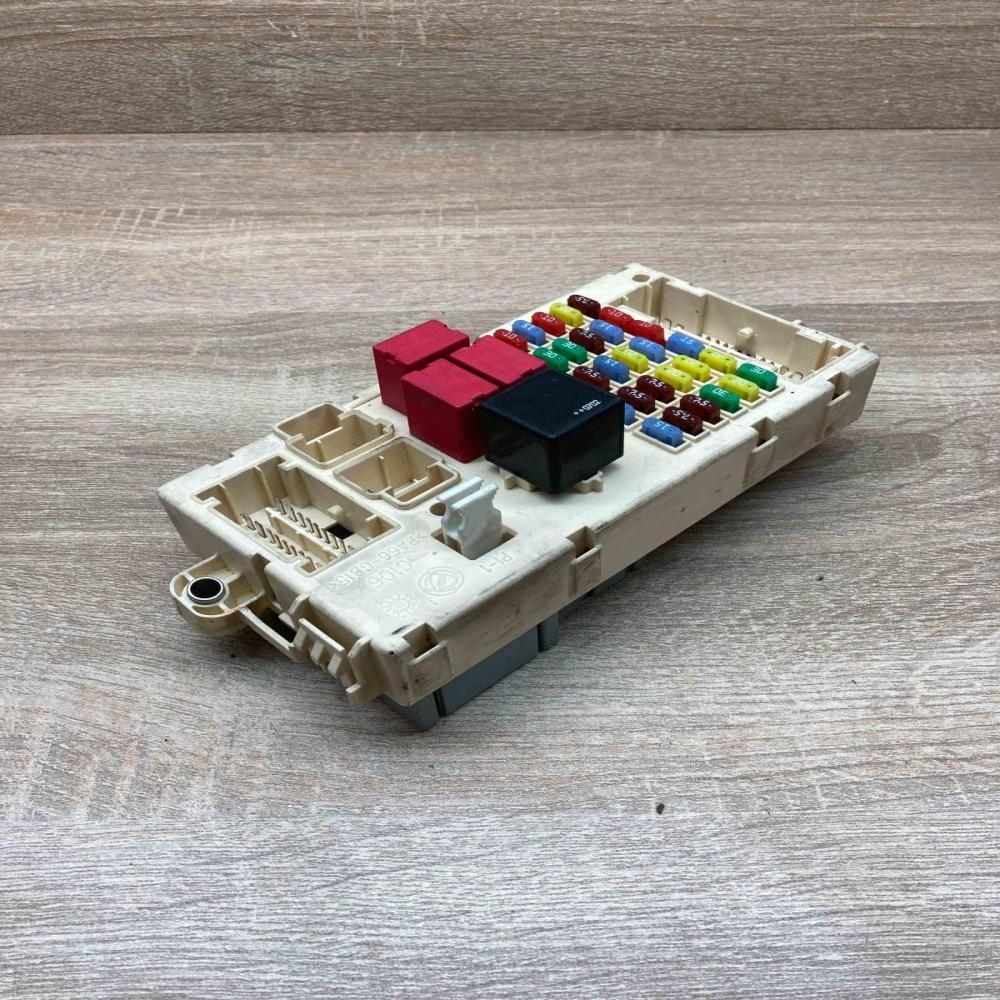 50510079   Fuse module Alfa Romeo 159