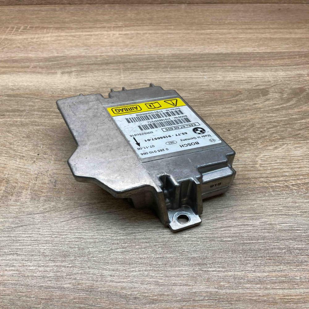 9166057 0285010066  Airbag control unit/module BMW 1 E81 E87
