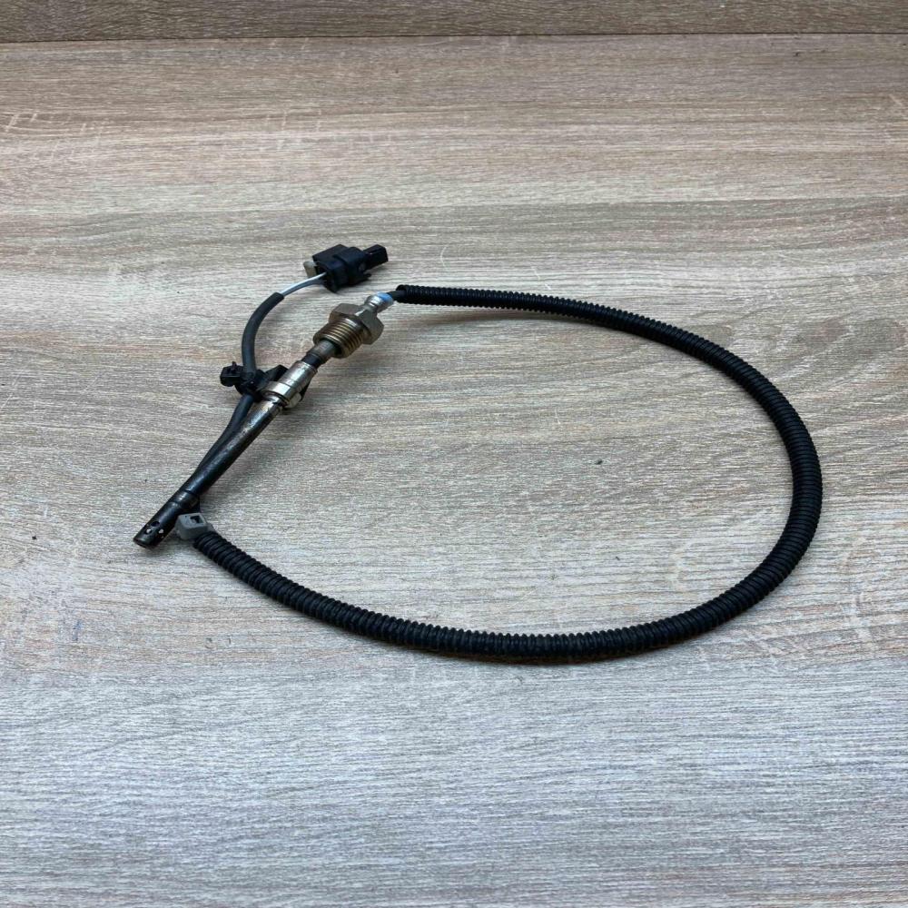 A0009058804   Exhaust gas temperature sensor Mercedes-Benz C W205