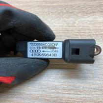 4B0959643B   Airbag deployment crash/impact sensor Audi A6 S6 C5 4B