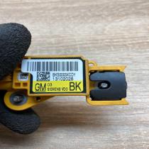 13102028   Airbag deployment crash/impact sensor Opel Signum