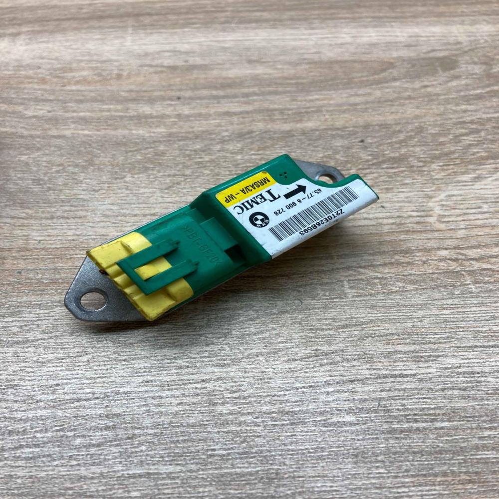 6900728  With Plug Airbag deployment crash/impact sensor BMW 5 E39
