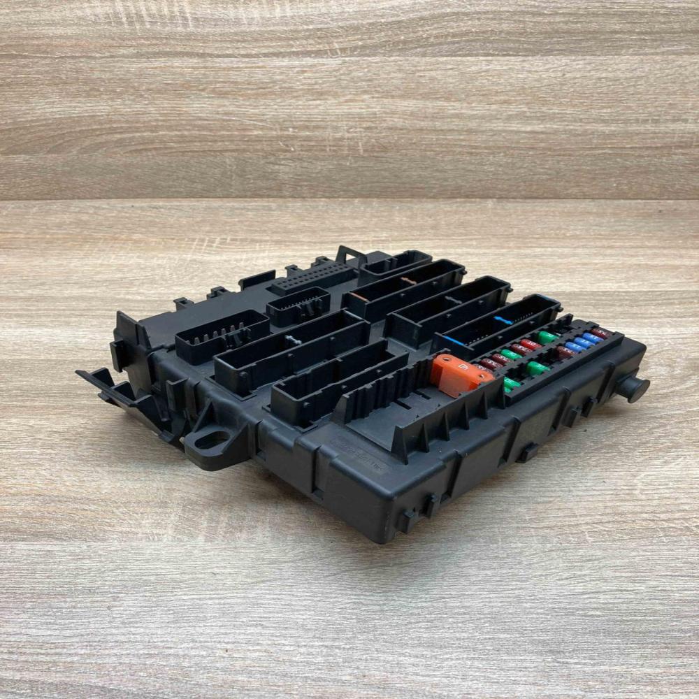 12766740 519161103  Fuse module Saab 9-3 Ver2