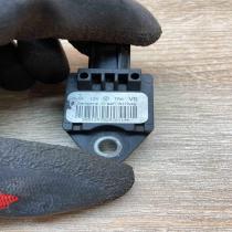 50512535   Airbag deployment crash/impact sensor Alfa Romeo 159