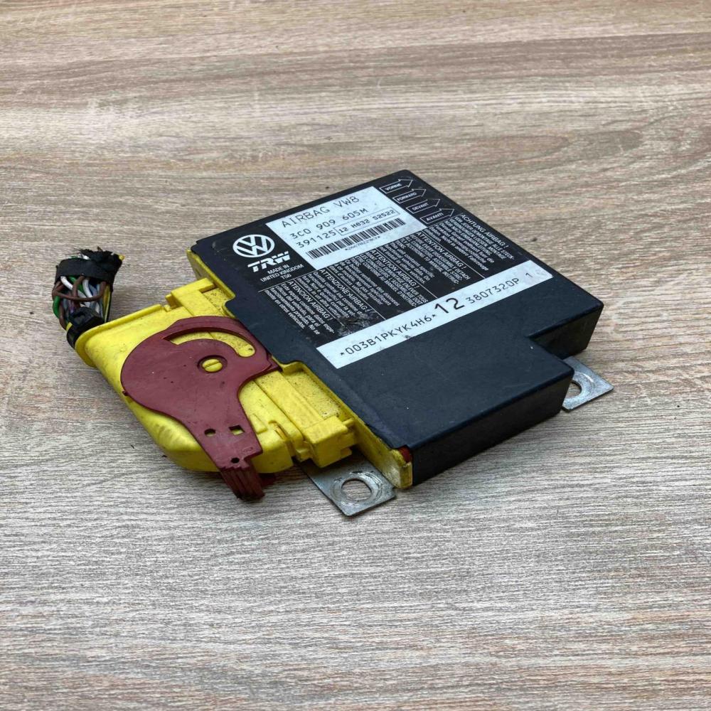 3C0909605M 391125 With Plug Airbag control unit/module Volkswagen PASSAT B6