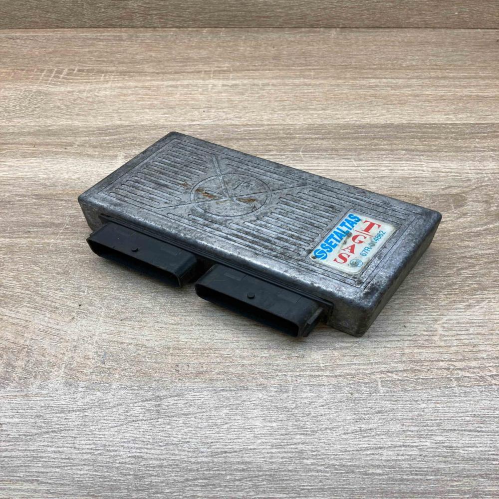 67R 014862   LP gas control unit module Renault Espace I