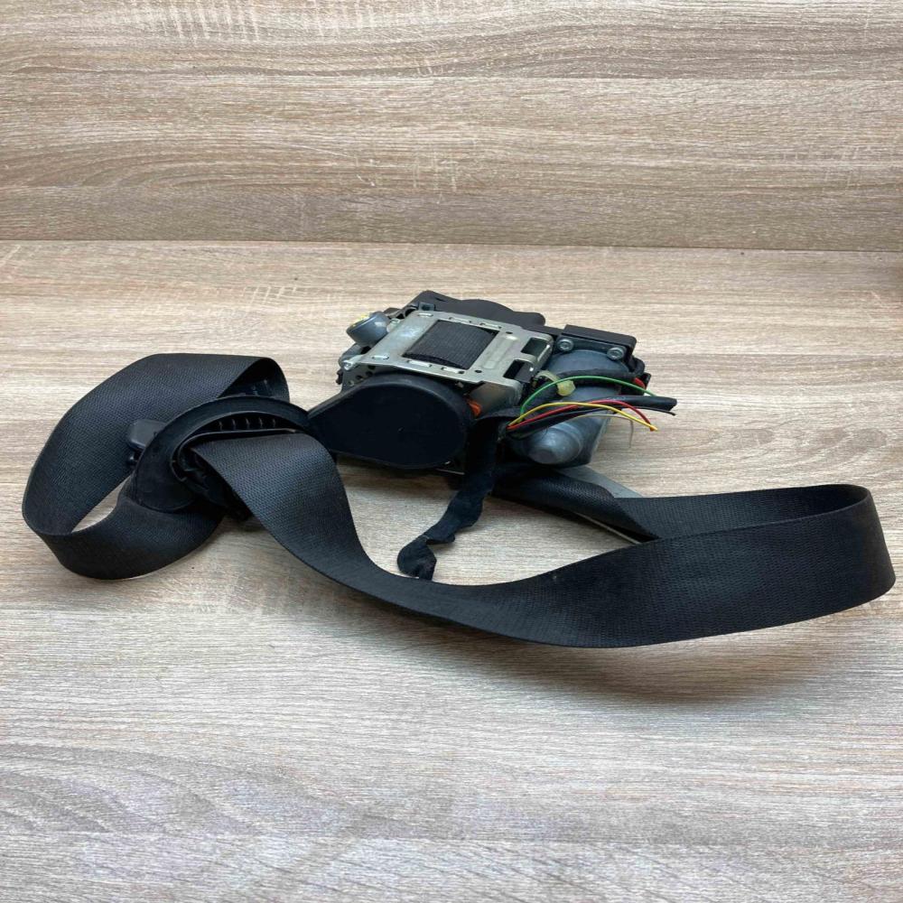 609335300D   Front seatbelt BMW 7 F01 F02 F03 F04