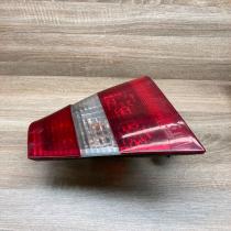 08 444 1911P F 01 444 1911R X  Tailgate rear/tail lights BMW 3 E46