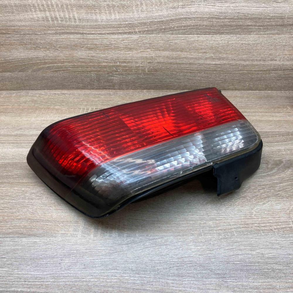08 444 1912R B 01 444 1912R R  Rear/tail lights BMW 3 E36