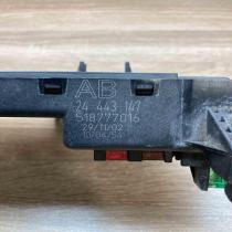 518777016 24443147  Fuse module Opel Vectra C