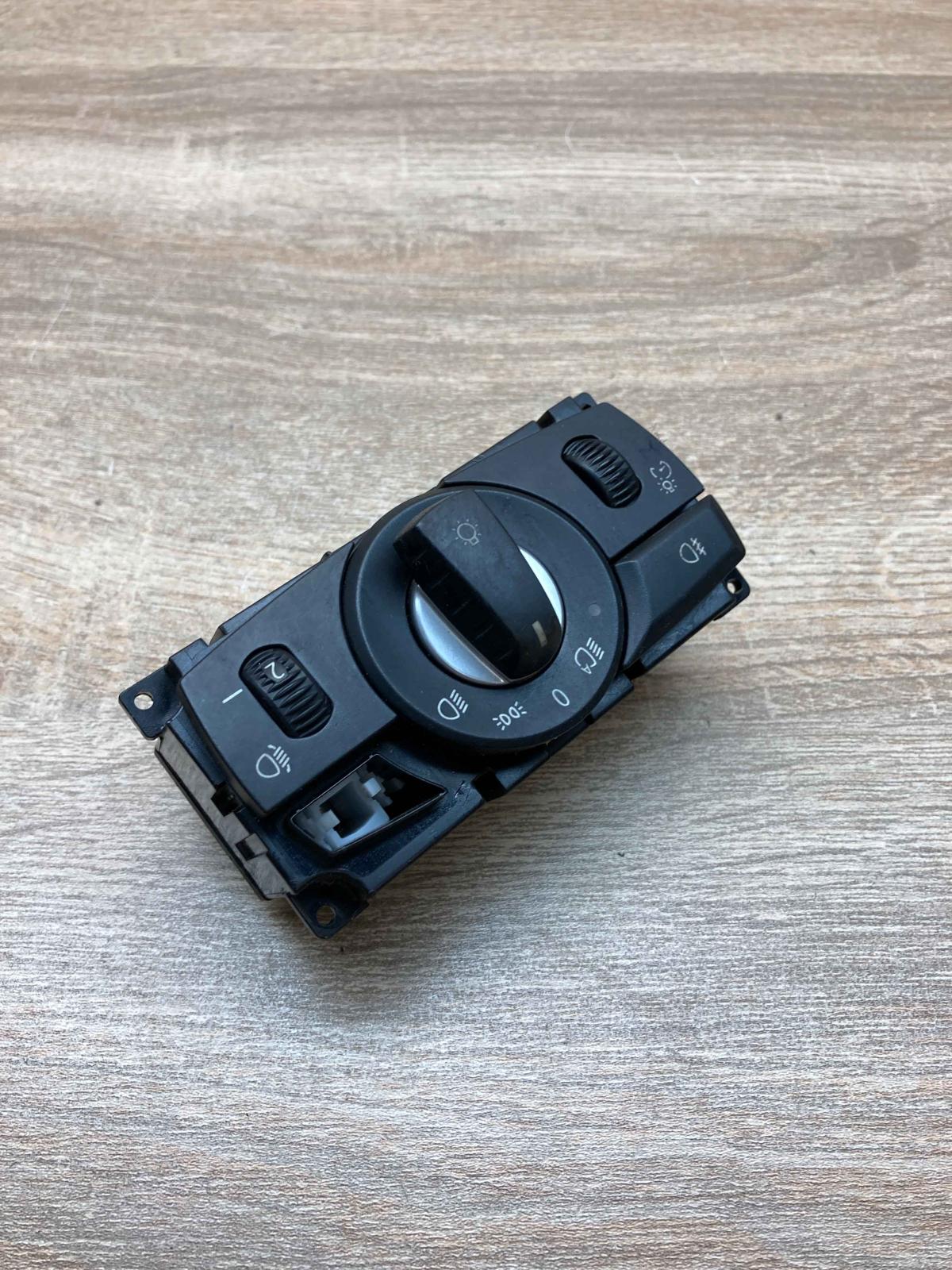 6988555 019025  Light switch BMW 5 E60 E61