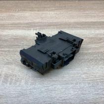 A2035450803   Fuse module Mercedes-Benz C W203