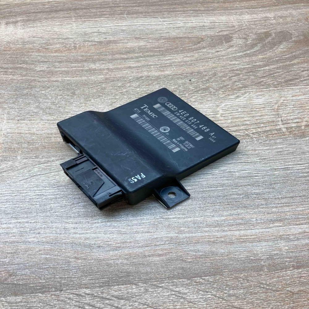 4E0907468A 4715  Gateway control module Audi A8 S8 D3 4E