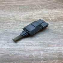 GA2C6649Y   Brake pedal sensor switch Mazda 626