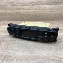 MB947679 CAB502A005 With Plug Climate control unit Mitsubishi Carisma