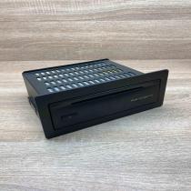 8E9035209A   Navigation unit CD/DVD player Audi A4 S4 B6 8E 8H