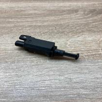 191945515   Brake pedal sensor switch Volkswagen Golf III