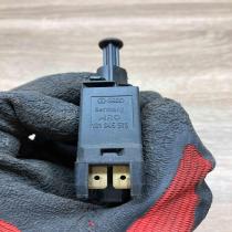 191945515   Brake pedal sensor switch Volkswagen Golf III