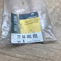 7704001952   Brake line pipe/hose Renault Trafic I