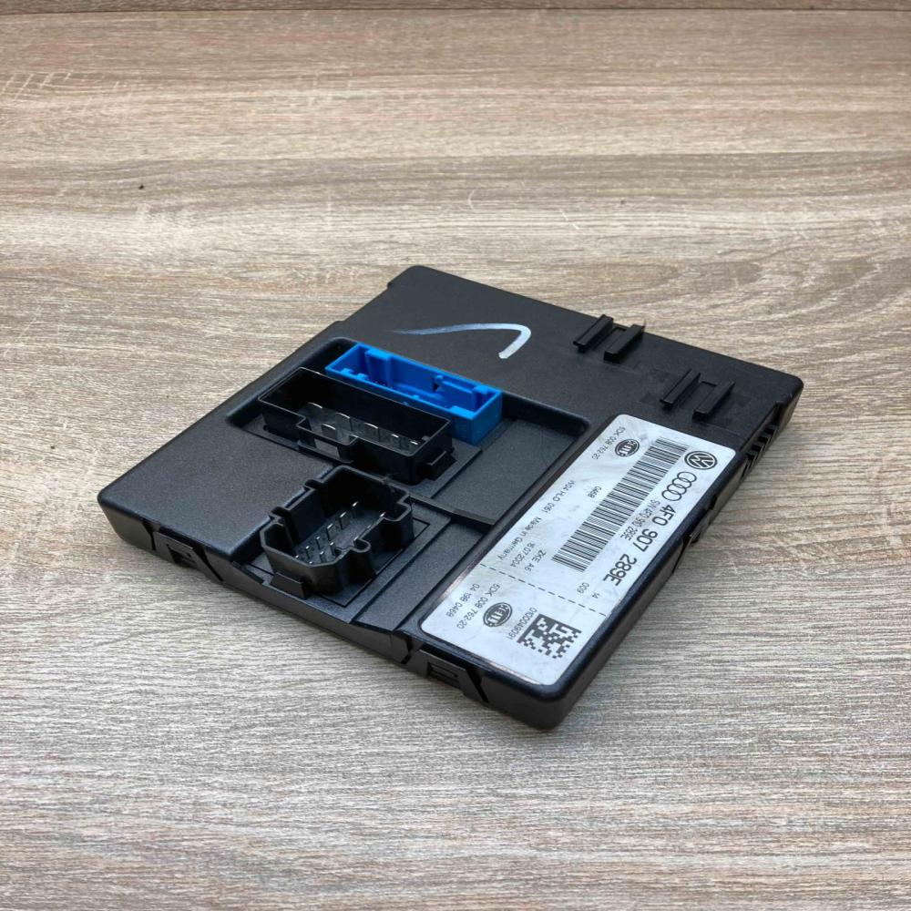 4E0907289E 5DK008762  Comfort/convenience module Audi A8 S8 D3 4E