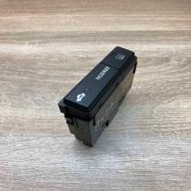 84790 05110 D   Windscreen/window heater switch Toyota Avensis T250