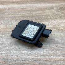 8D2820511C 0132801122  Air flap motor/actuator Audi A3 S3 8L