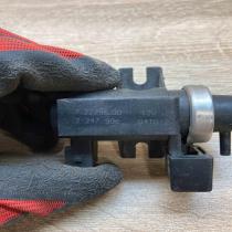 2247906 72279600 Used Turbo solenoid valve BMW 5 E39