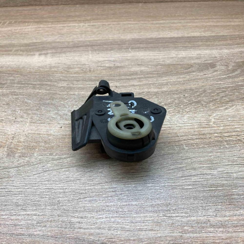 6912523 86723B  Air flap motor/actuator BMW 3 E46