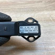 038906051C 0281002401  Air pressure sensor Audi A4 S4 B7 8E 8H