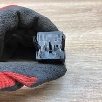 535959621   Windscreen/window heater switch Volkswagen Transporter - Caravelle T