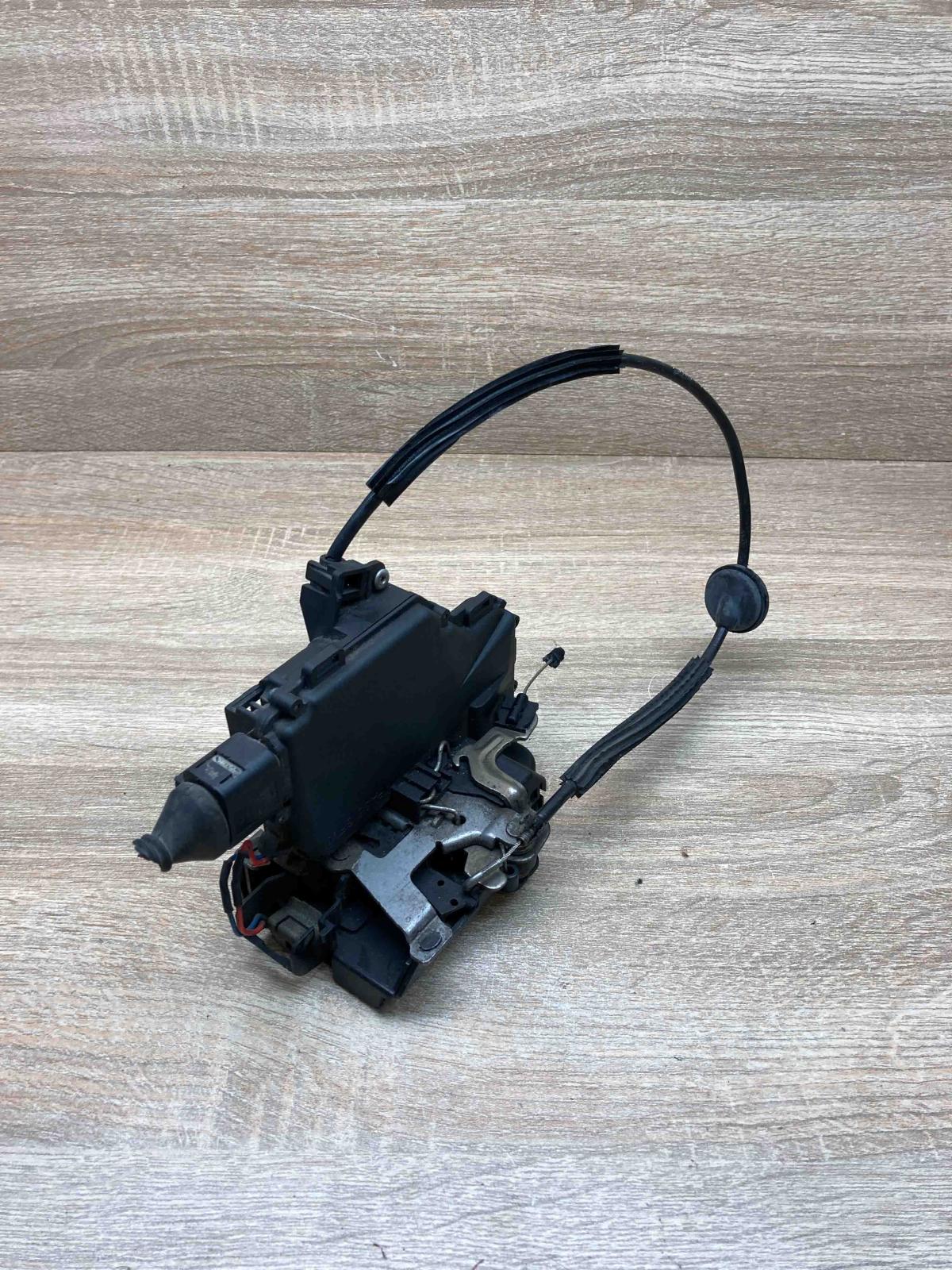 1J0973714   Rear door lock Volkswagen PASSAT B6
