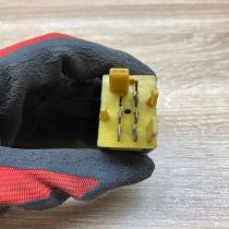 4D0941563   Fog light switch Audi A4 S4 B5 8D
