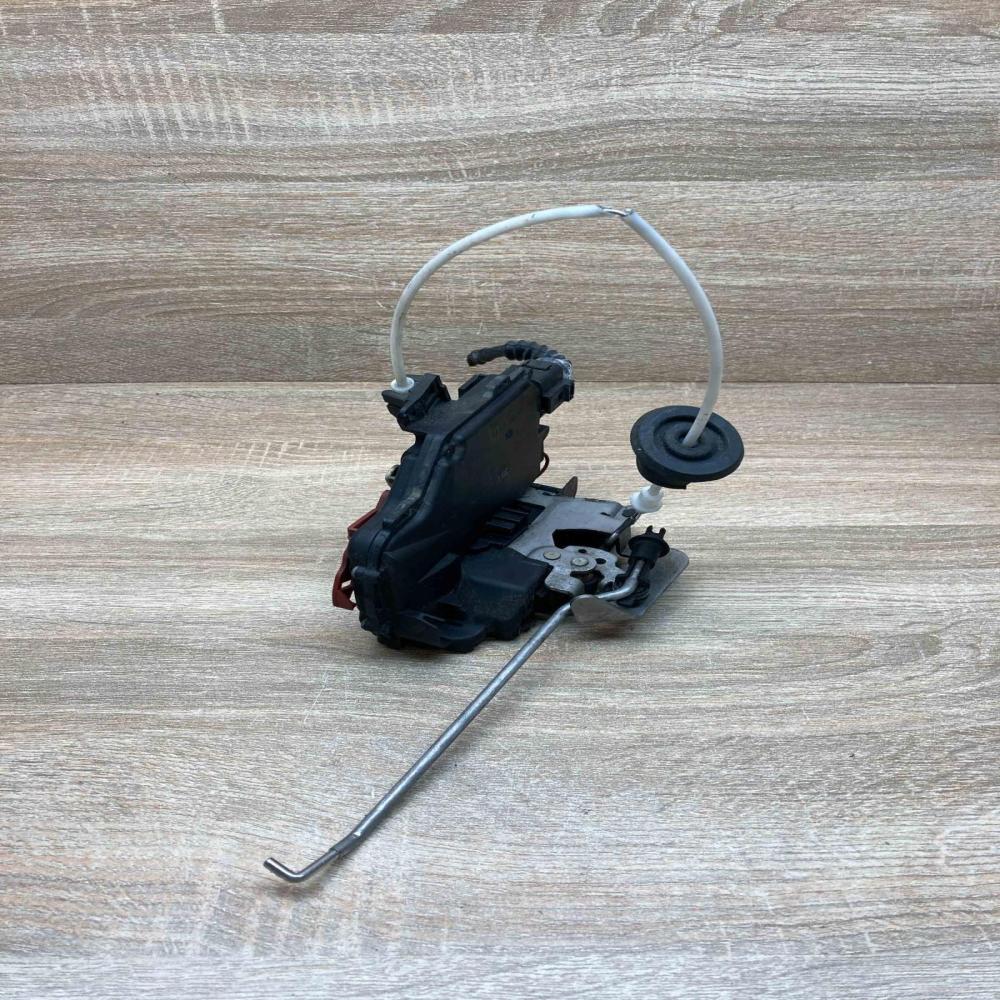 8E1837016C 1J0973714 With Plug Rear door lock Audi A4 S4 B6 8E 8H