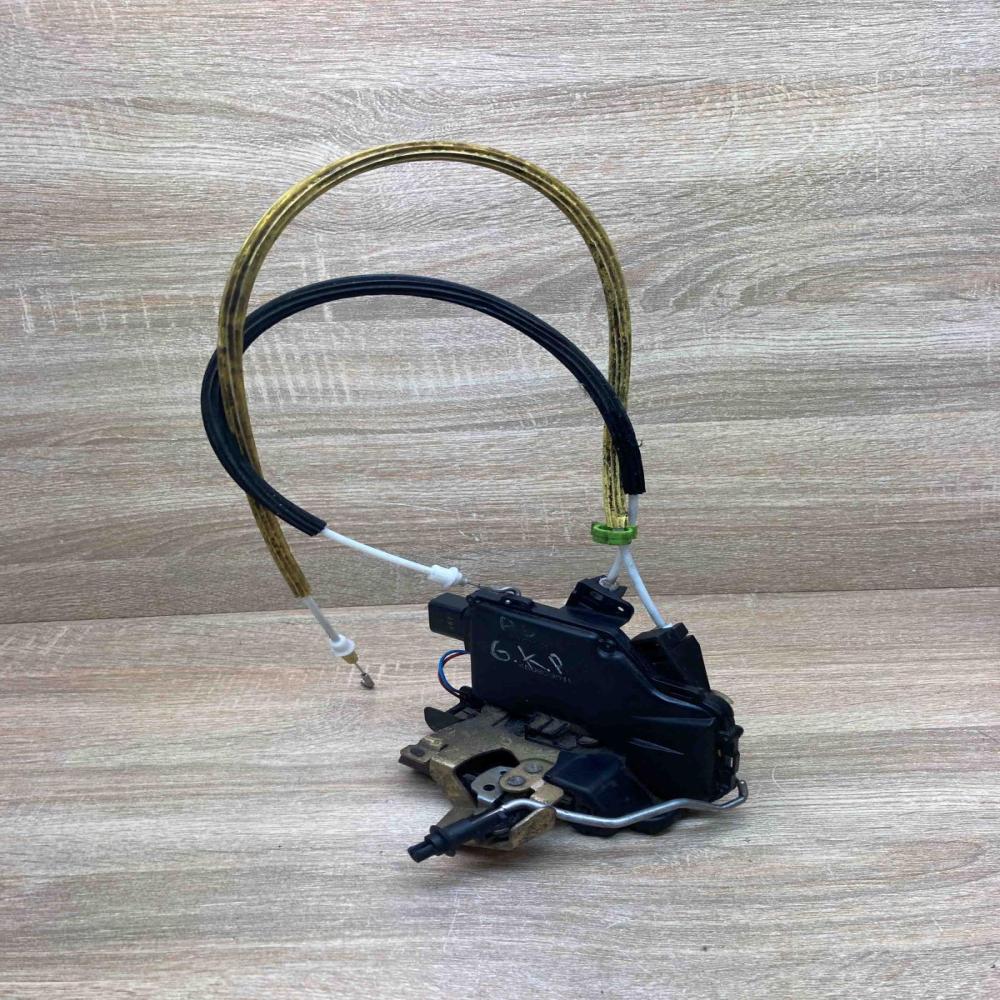4B0839015  Rear Left Rear door lock Audi A6 S6 C5 4B