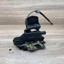 3B4839016A 990682  Rear door lock Volkswagen Golf IV