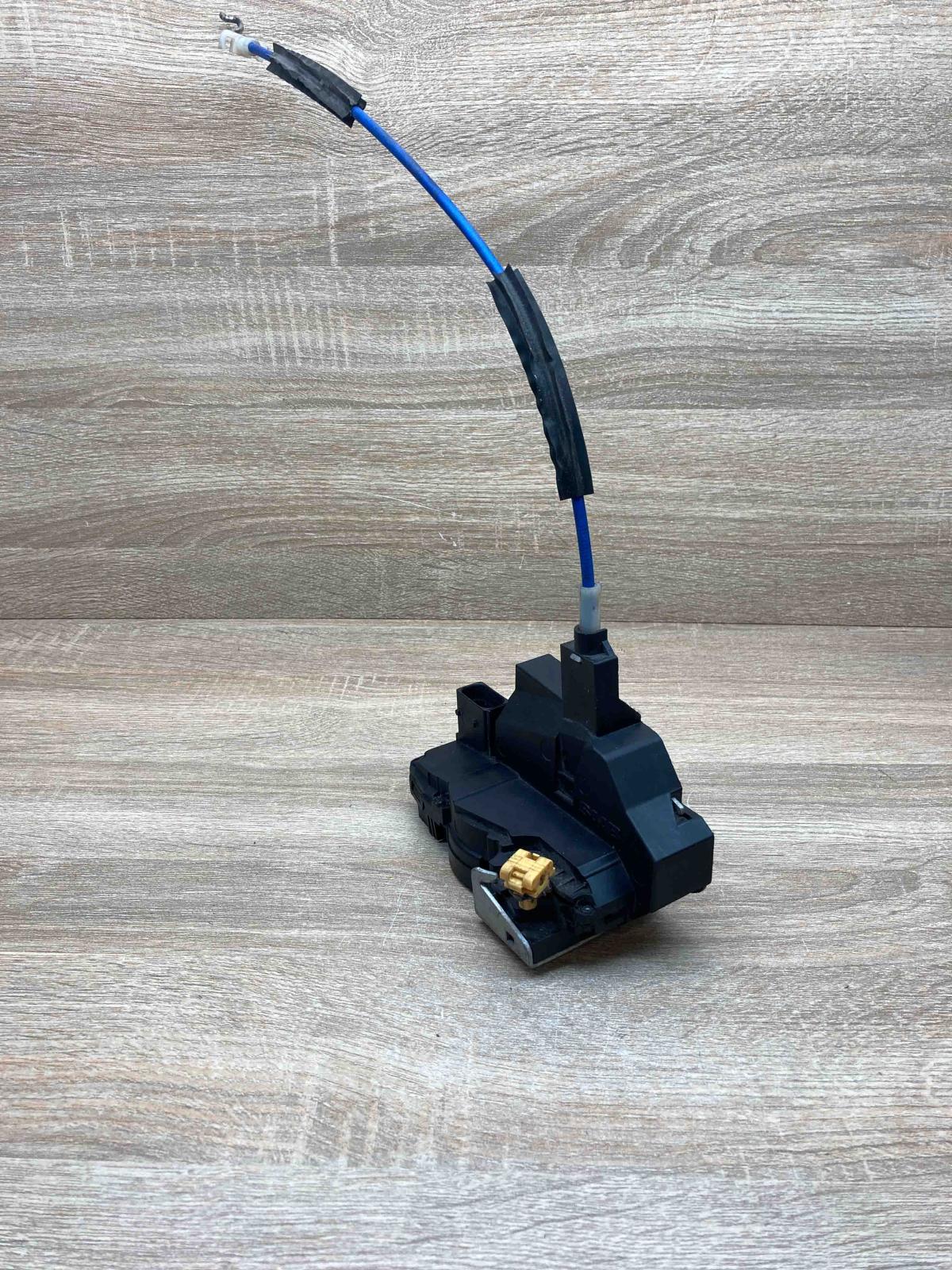 12759693  Rear Left Front door lock Saab 9-3 Ver2