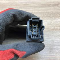 7M0959621B   Windscreen/window heater switch Volkswagen Sharan