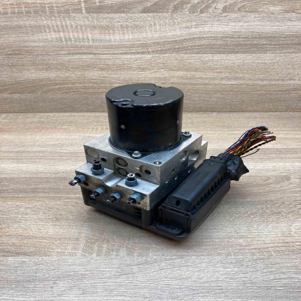 6792478 6785442 With Plug ABS Pump BMW 7 F01 F02 F03 F04