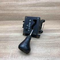 2012670905 51099202  Gear shifter/selector Mercedes-Benz 190 W201
