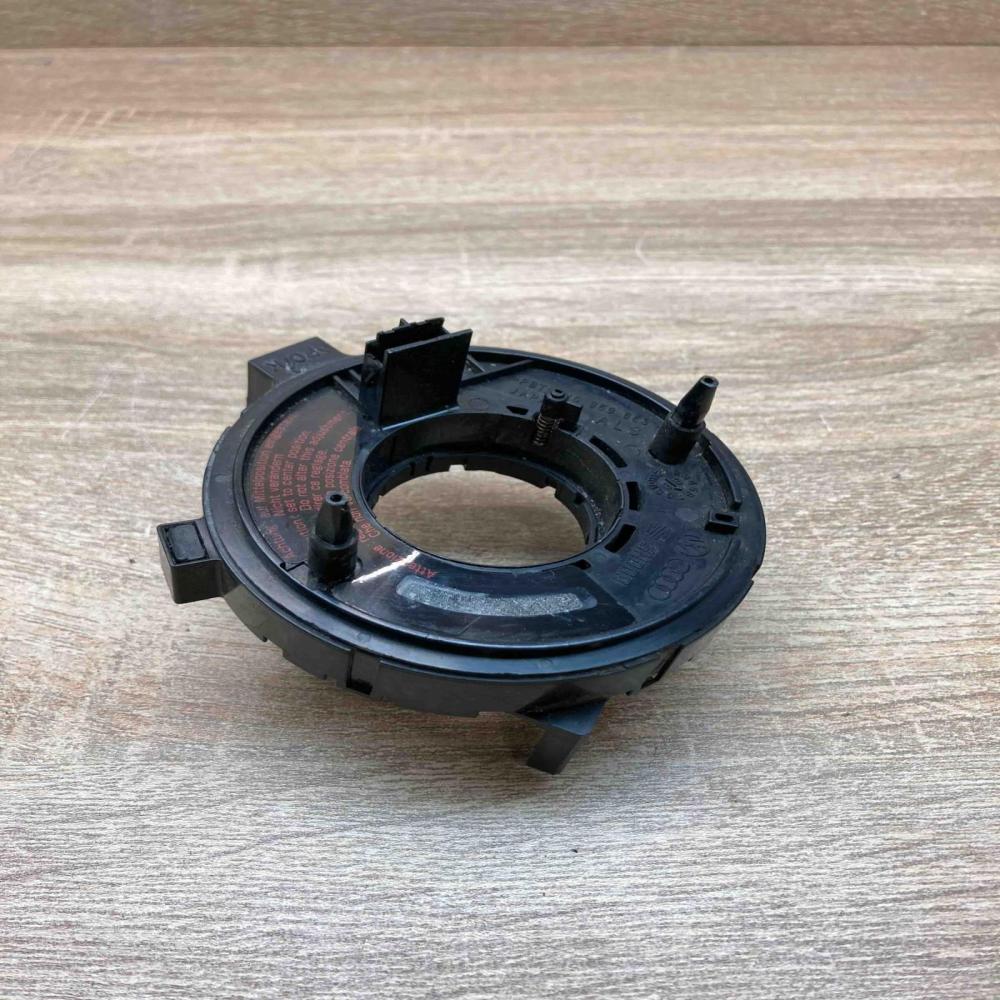 1J0959653   Airbag slip ring squib (SRS ring) Audi A6 S6 C5 4B