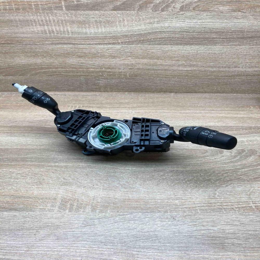 35250 SWA E410 M1   Wiper turn signal indicator stalk/switch Honda CR-V