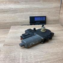 0130821785 1103007733 With Plug Front door window regulator motor Audi A6 S6 C5