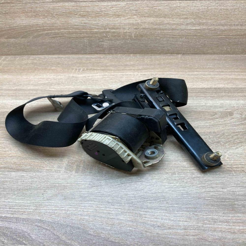 8408751 7300043594D  Rear seatbelt BMW X5 E53