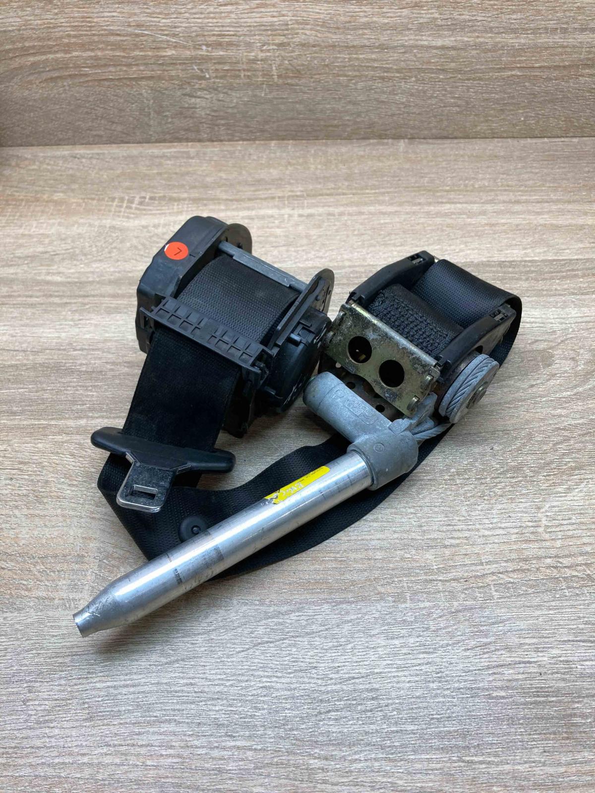 7022401   Rear seatbelt BMW 7 E65 E66