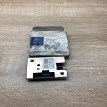 A2118203375   Aerial antenna amplifier Mercedes-Benz E W211