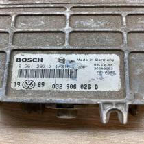 032906026D 0261203314  Engine control unit/module ECU Volkswagen Golf III