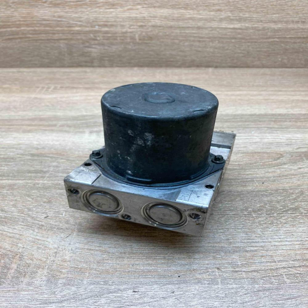 6758743 0265234136  ABS Pump BMW 5 E60 E61