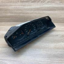 1244404311   Speedometer (instrument cluster) Mercedes-Benz E W124